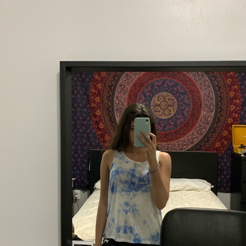 blue tie-dye tank top